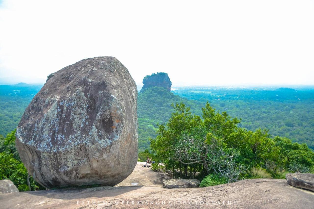 Pidurangala Villas Sigiriya Ngoại thất bức ảnh